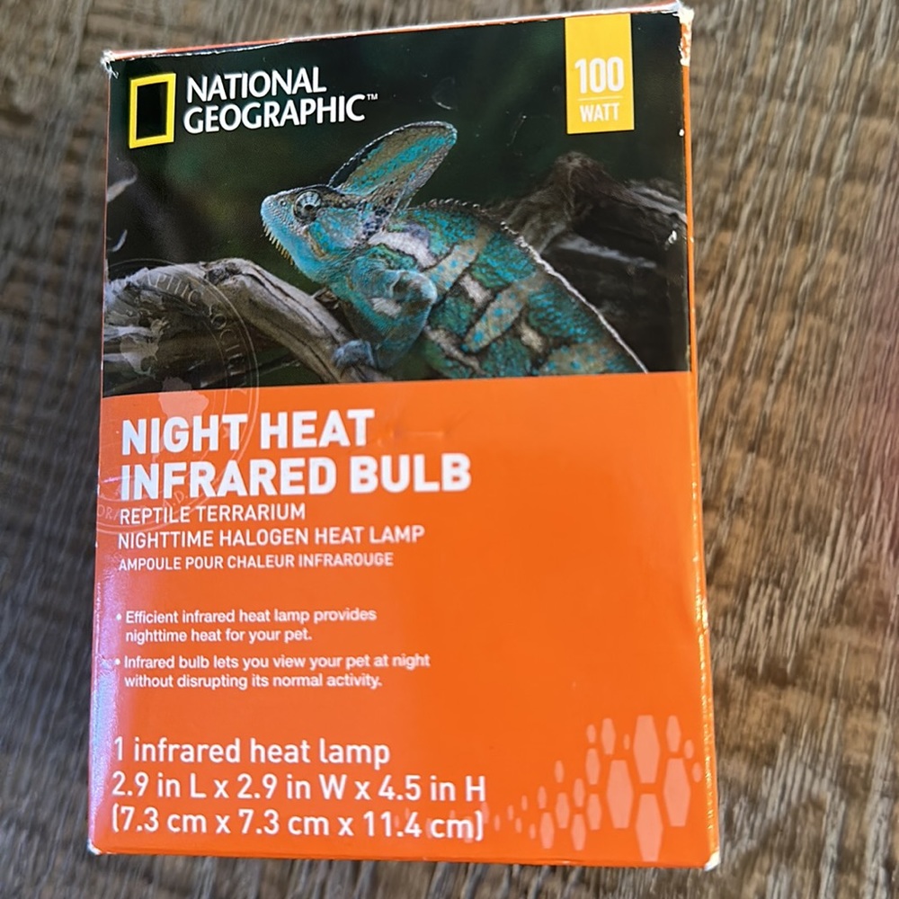 National Geographic night heat infrared bulb